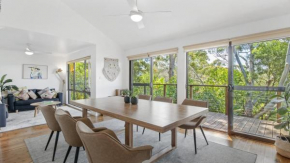 Leafy Family Beach Retreat Accom Holidays, Copacabana